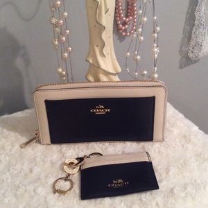 Coach Wallet & Key/Card Case