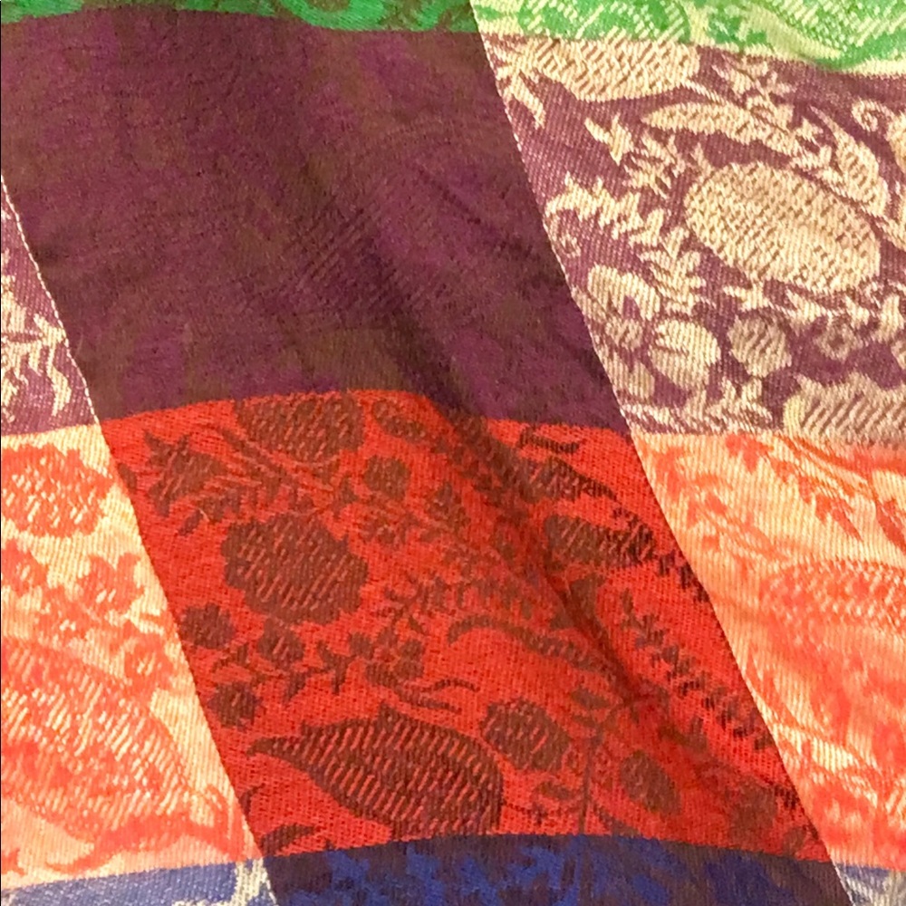 Pashmina - Picture 2 of 3