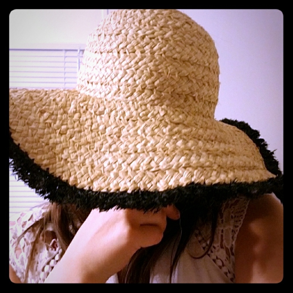 Brand new Vineyard Vines sunhat