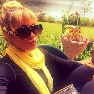 Meet your Posher, Katrina