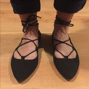 Charles Albert Lace-Up Ballet Flats