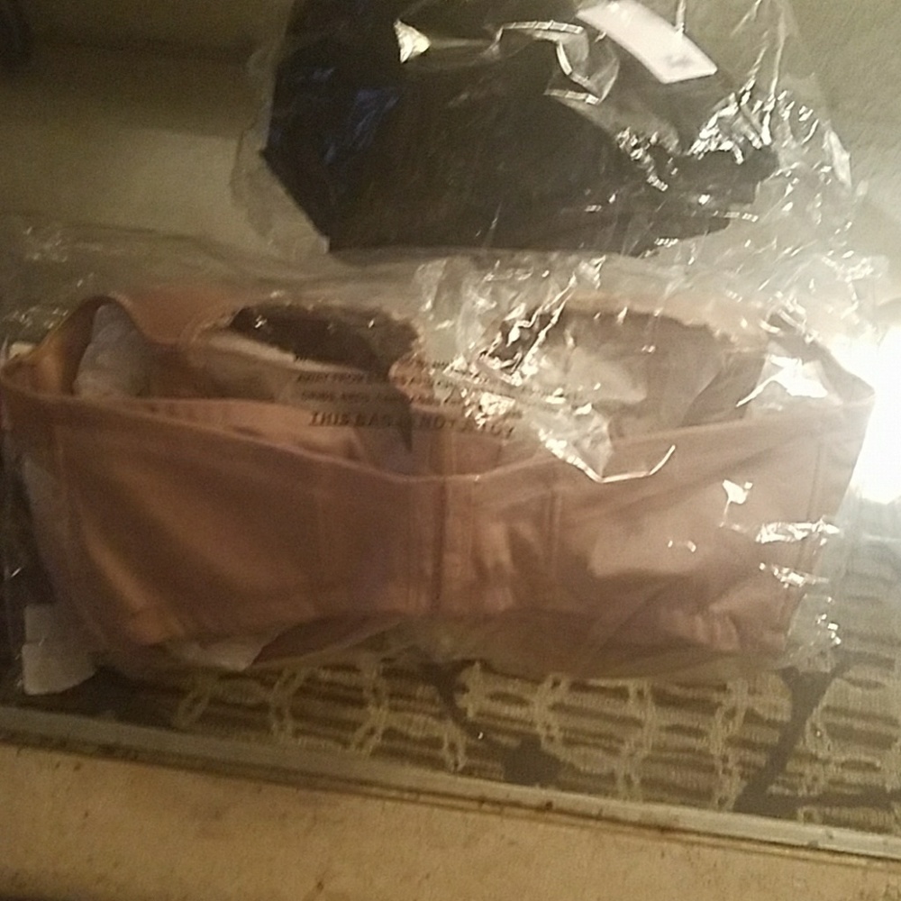Bra - Picture 2 of 4