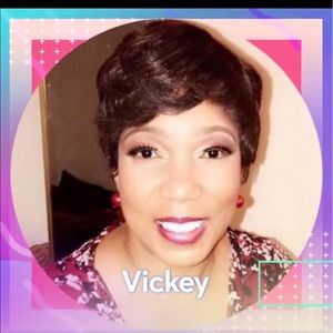 Meet your Posher, Vickey
