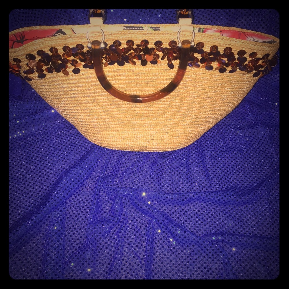 Wicker purse/tote
