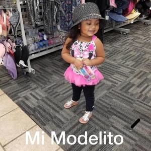 Meet your Posher, Sylvia