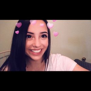 Meet your Posher, Leah