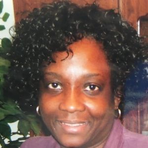 Meet your Posher, Lorine