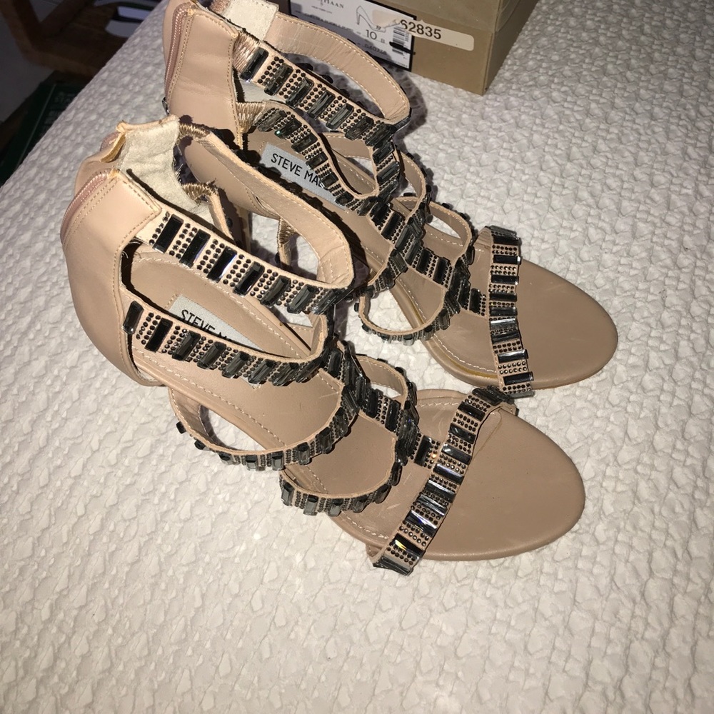 Brand New Steve Madden heels!
