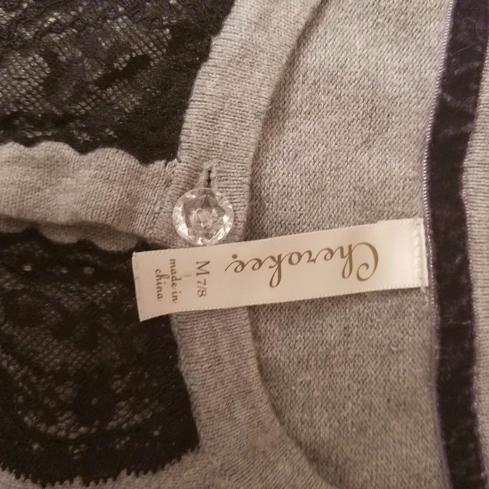 *SOLD*Cherokee grey & black lace button up sweater - Picture 4 of 5