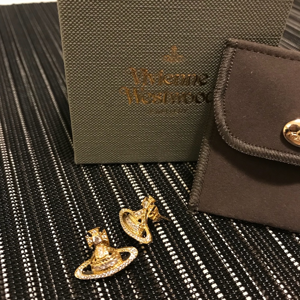 New Vivienne Westwood earring