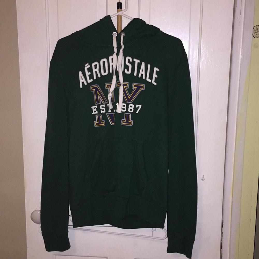 Aeropostale green pullover sweatshirt