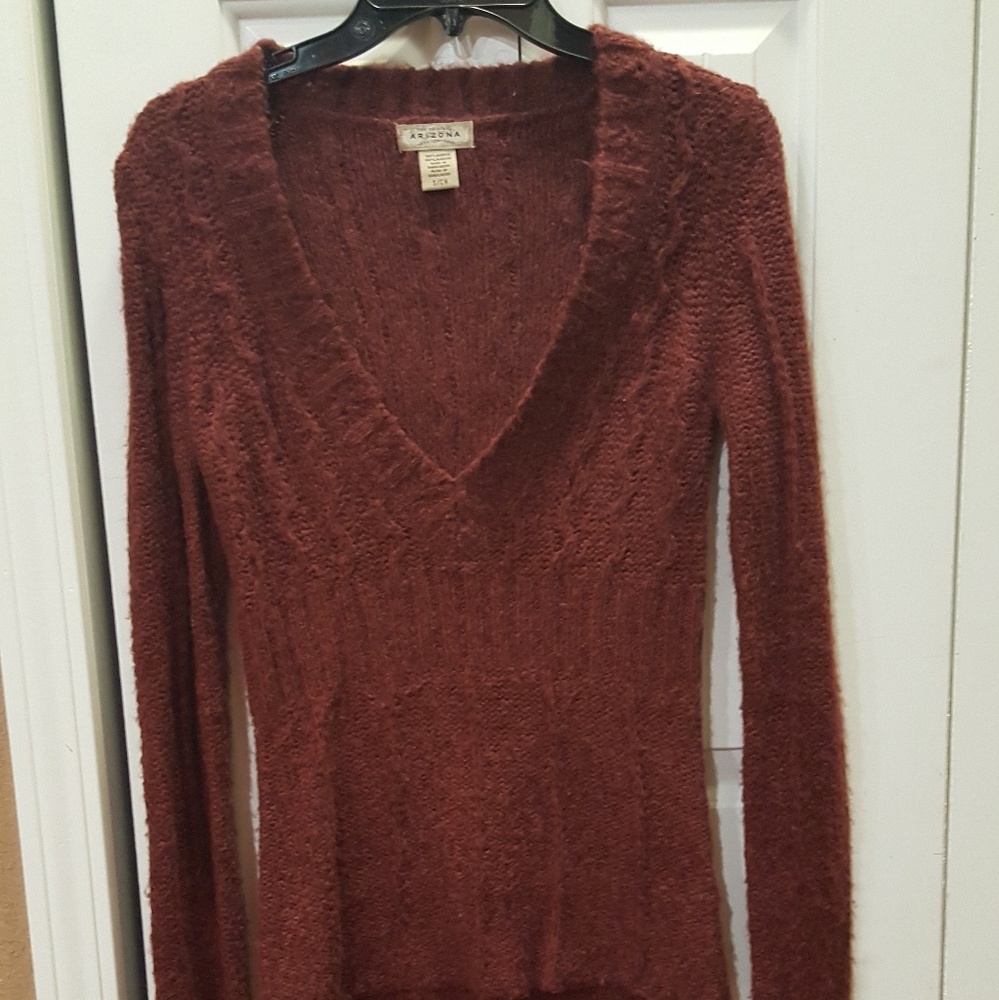Arizona Burgundy V-Neck Sweater