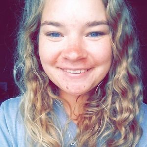 Meet your Posher, Kaytlin