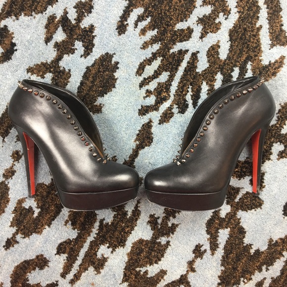 Christian Louboutin Studded Miss Fast Bootie - Picture 3 of 8
