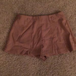 Tan color skort