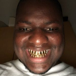 Meet your Posher, Travis