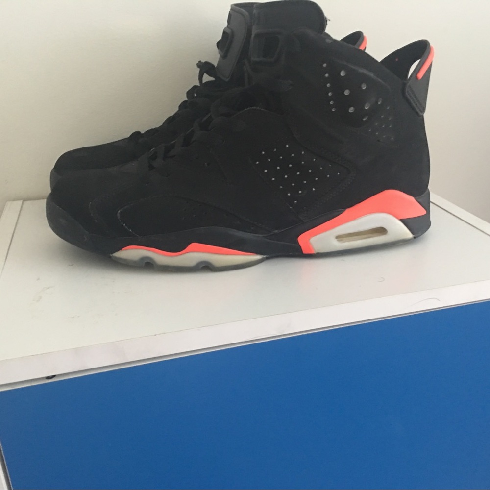 Air Jordan 6s Retro Black/Infrared