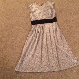 Black & White patterned satin dress