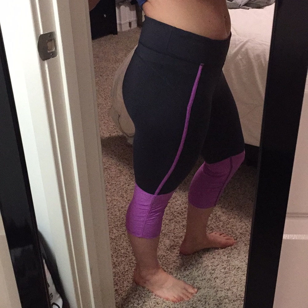 Champion cropped workout pants