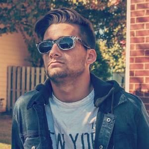 Meet your Posher, Jonathan