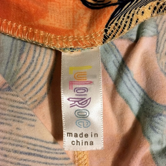 Lularoe - Picture 2 of 2