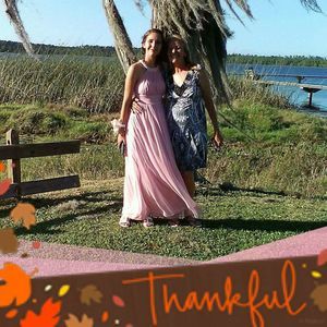 Meet your Posher, Elizabeth