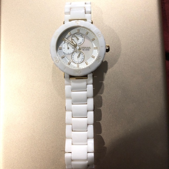 Women’s Fossil ceramic watch main image 4