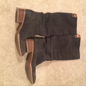 Steve Madden boots