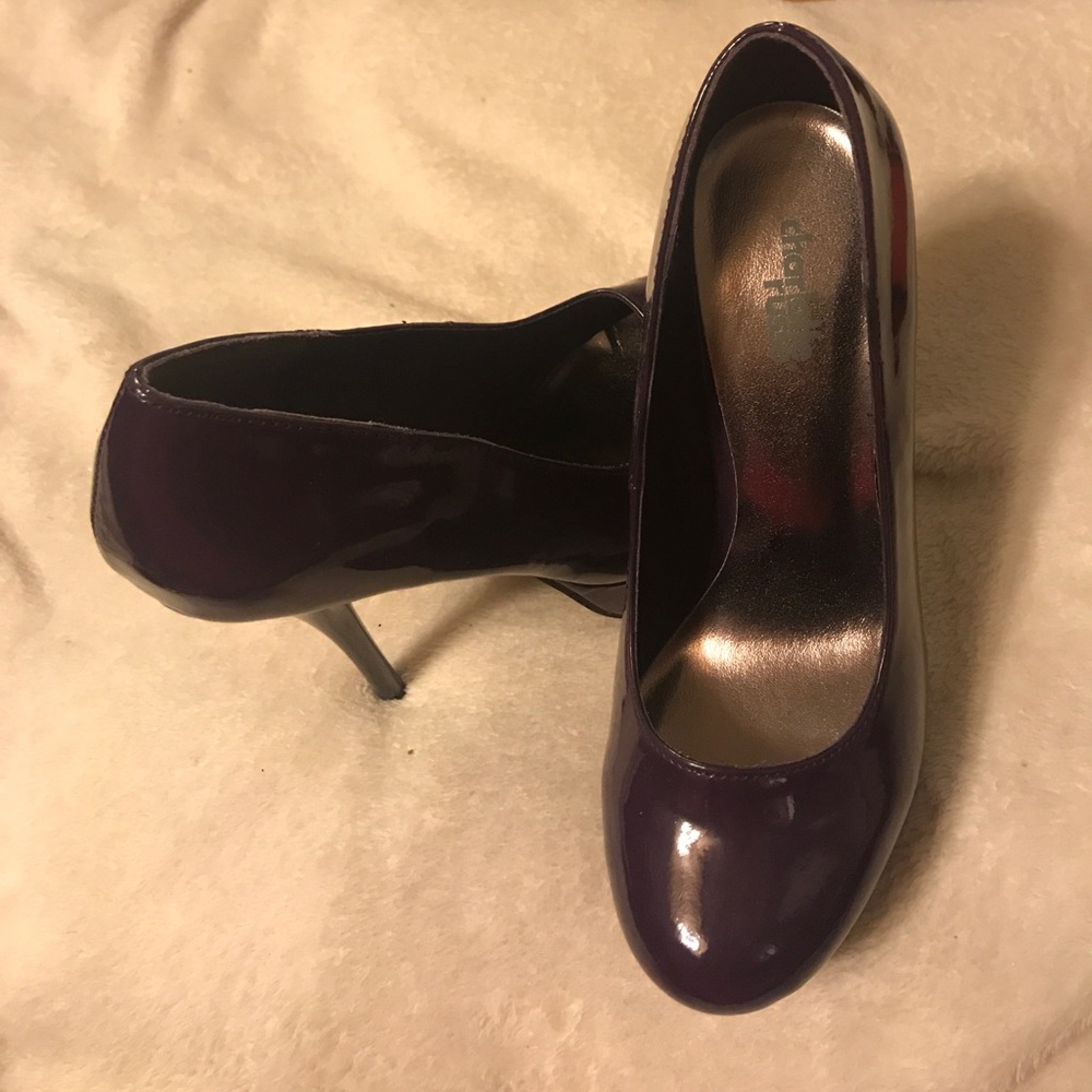 Women purple heels