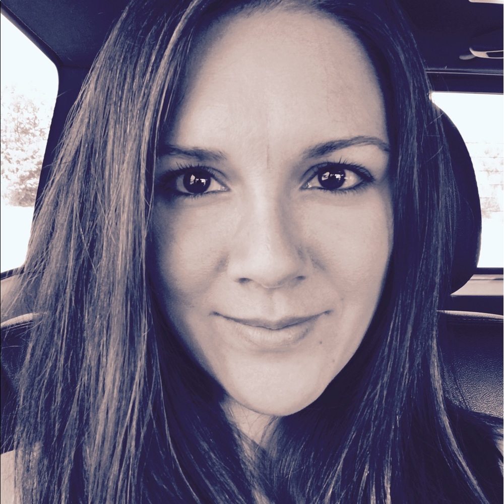 Meet your Posher, Gina