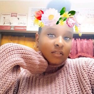 Meet your Posher, Elena