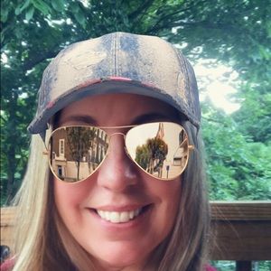 Meet your Posher, Arlynda