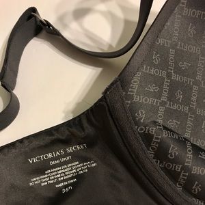 Victoria’s Secret Demi Uplift 36D