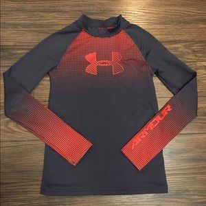 Boys L ColdGear Under Armour Shirt