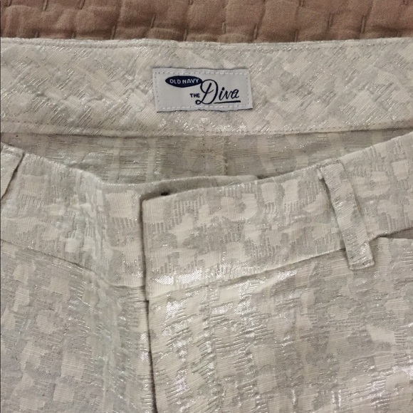 Cropped pants - Picture 2 of 2