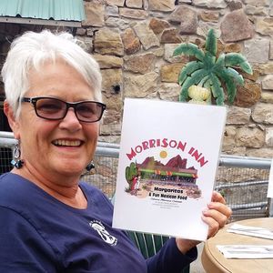 Meet your Posher, Debbie