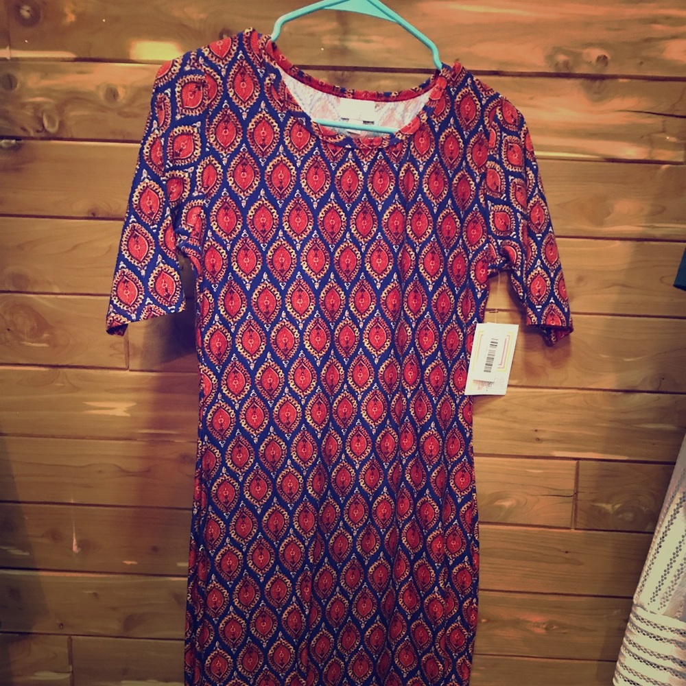 NWT SOFT XS LuLaRoe Julia Dress Blue & Red pattern