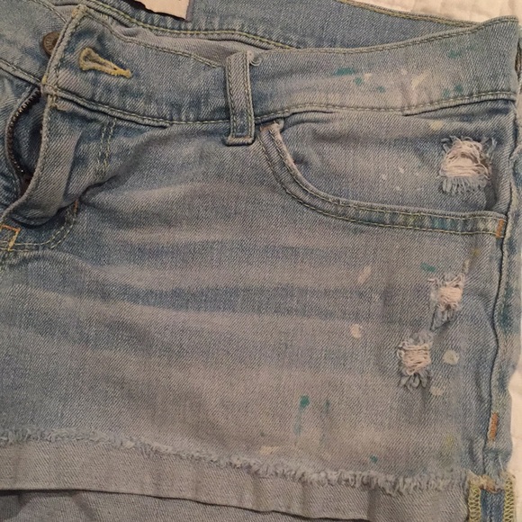 hollister shorts - Picture 3 of 4