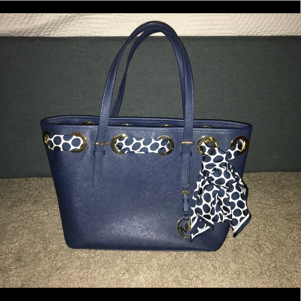 Michael Kors Tote