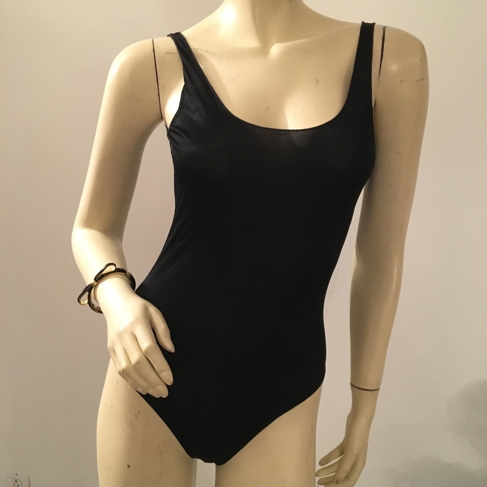 New vintage Genny black thin tank top bodysuit