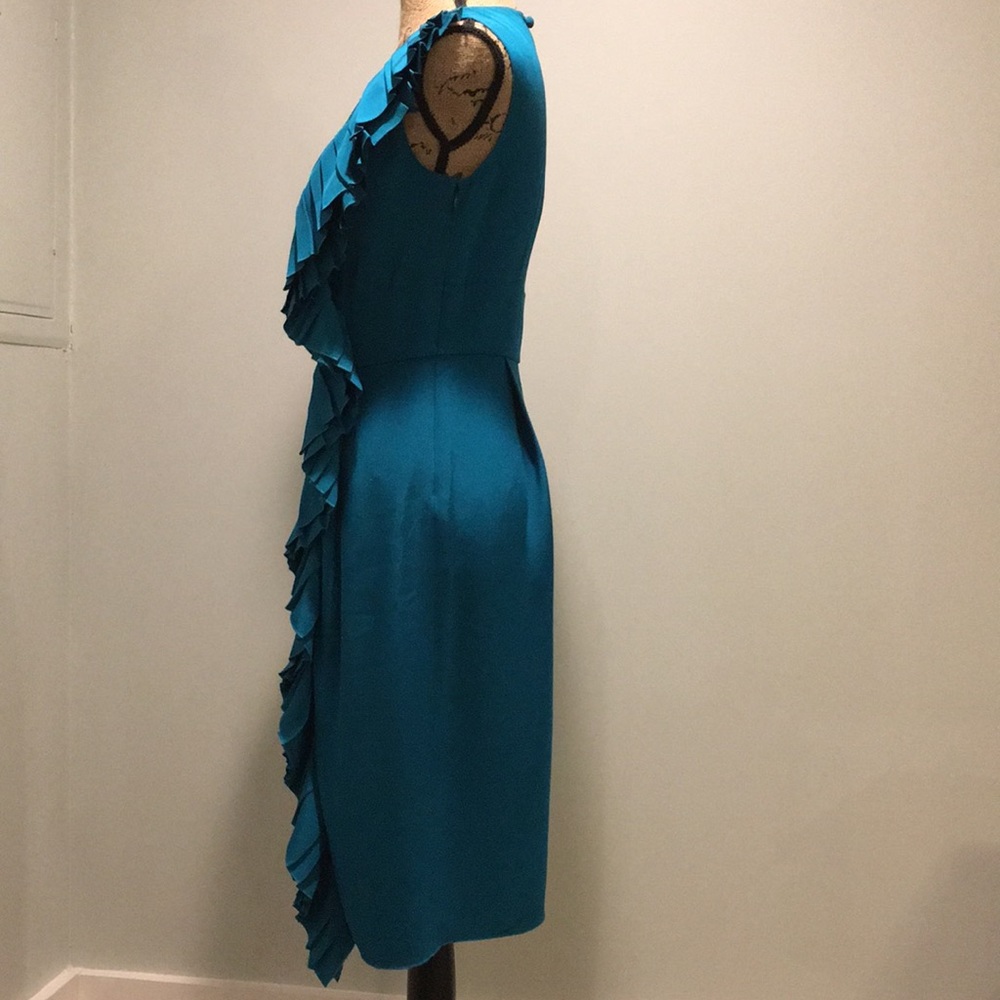 👗PRADA Dress👗 - Picture 4 of 8