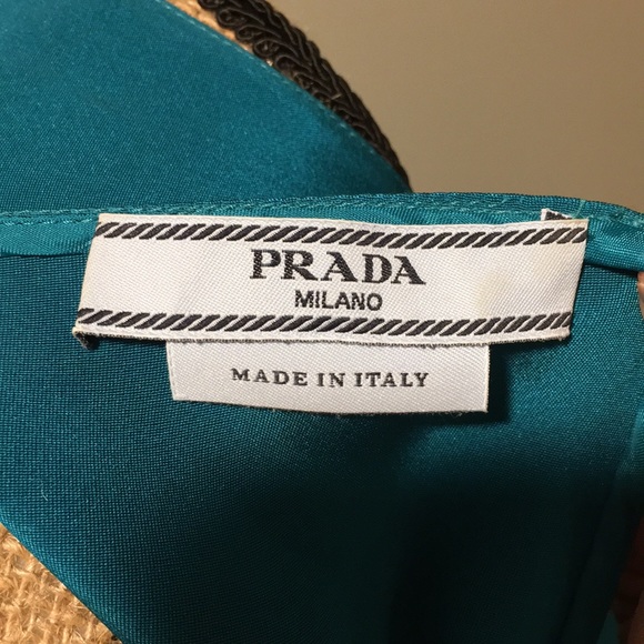 👗PRADA Dress👗 - Picture 7 of 8