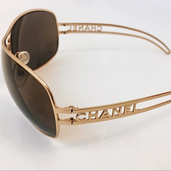 CHANEL Accessories - 🔥1/2 off!!🔥Chanel Oversized Sunglasses
