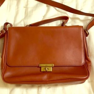 Brown cognac leather fossil sling crossbody purse