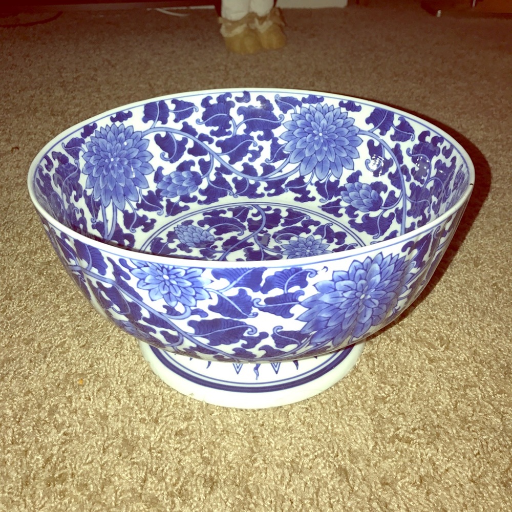 Bombay Oriental Blue & White Bowl Vase