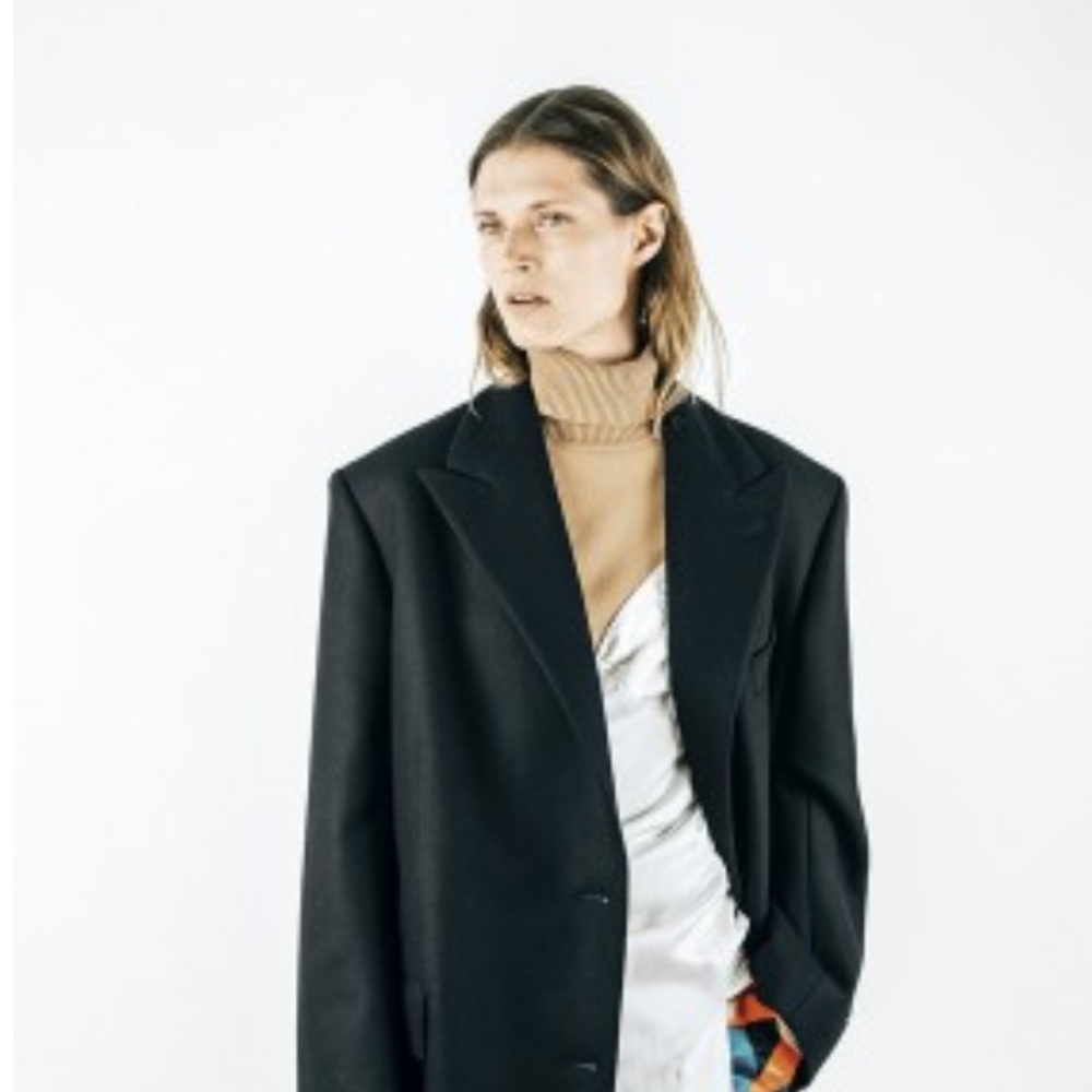 Meet your Posher, jilu