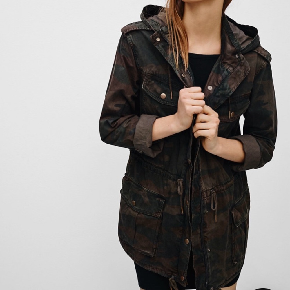Aritzia Trooper Jacket, xs