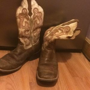 RUSTIC WOMENS  BOOTS
