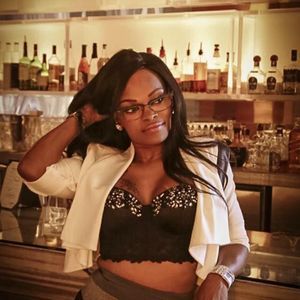 Meet your Posher, Renee