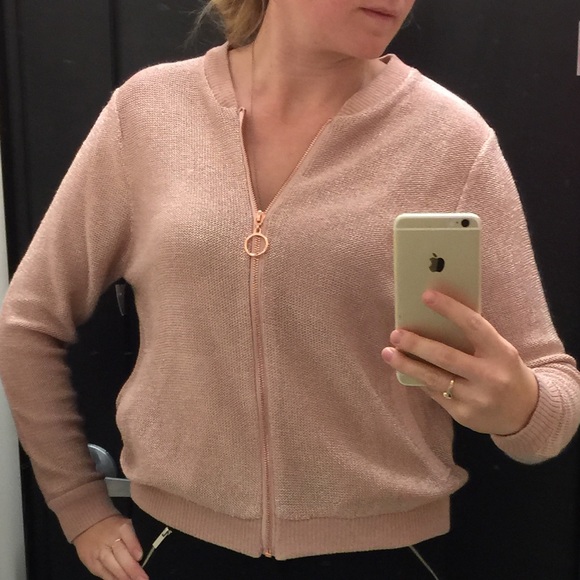 Amazing Sweater❤️ - Picture 4 of 7